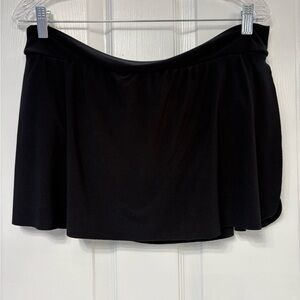Women's Black swim Circle Skirt - Flowy Skater Style